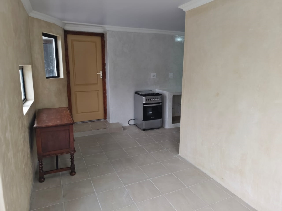 To Let 3 Bedroom Property for Rent in Sanddrift Western Cape